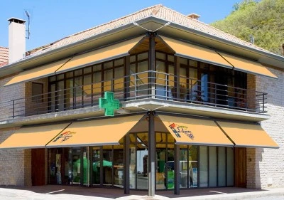 Farmacia de la Estación Lda. Ana María Hoyos González