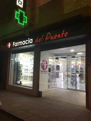 Farmacia del Puente (Pinos Puente), Granada