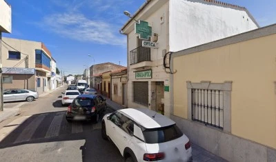 Farmacia III Milenio - Ldo. Enrique León Bueno