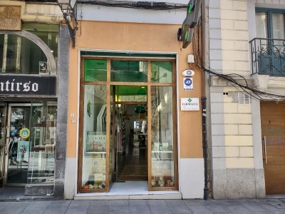 Farmacia Lucía León Vázquez