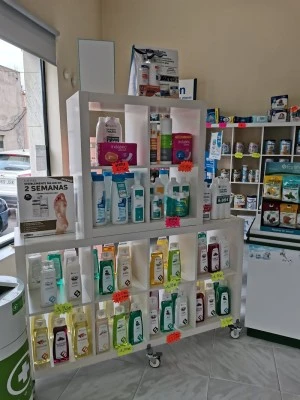 Farmacia Rosado y Reyes C. B