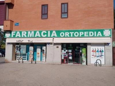 Farmacia calle Valencia (M Carmen Martin Moreno)