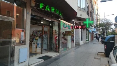 Farmacia Abierto