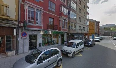 Farmacia Menéndez Bescós