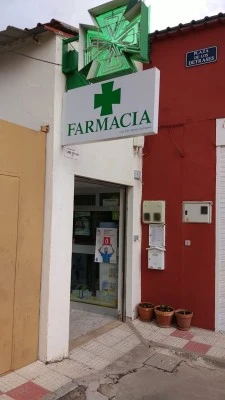 Farmacia de Lupiana. Lda. Elena García Medina.