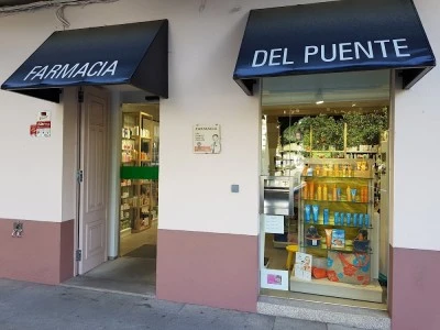 Farmacia del Puente - Iria Roel Mondragón