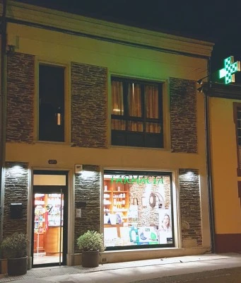Farmacia ESCANDÓN PELAEZ (NADELA)