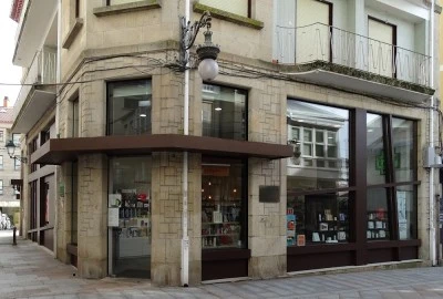 Farmacia Mónica Muradás Gómez