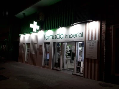 Farmacia Paseo Imperial (Ldo. Javier González-Fierro Vallaure)