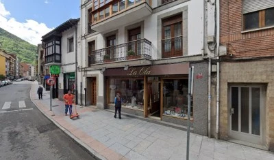 Farmacia Bayon C.b.