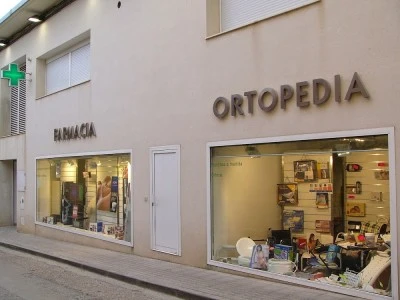 Farmacia-Ortopedia A. Bergua Toya