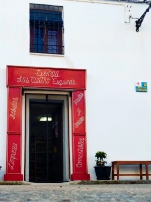TIENDA LAS CUATRO ESQUINAS