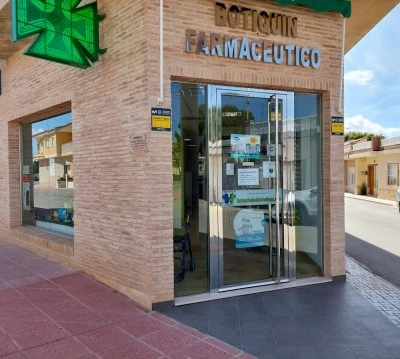 BOTIQUÍN SAN CAYETANO